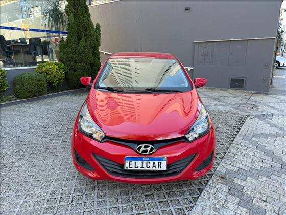 HYUNDAI HB20 1.0 COMFORT 12V FLEX 4P MANUAL HYUNDAI HB20 1.0 COMFORT 12V FLEX 4P MANUAL